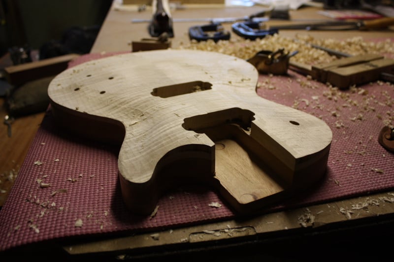Custom Build – Set neck, Single cut, Flamed Cap- P8